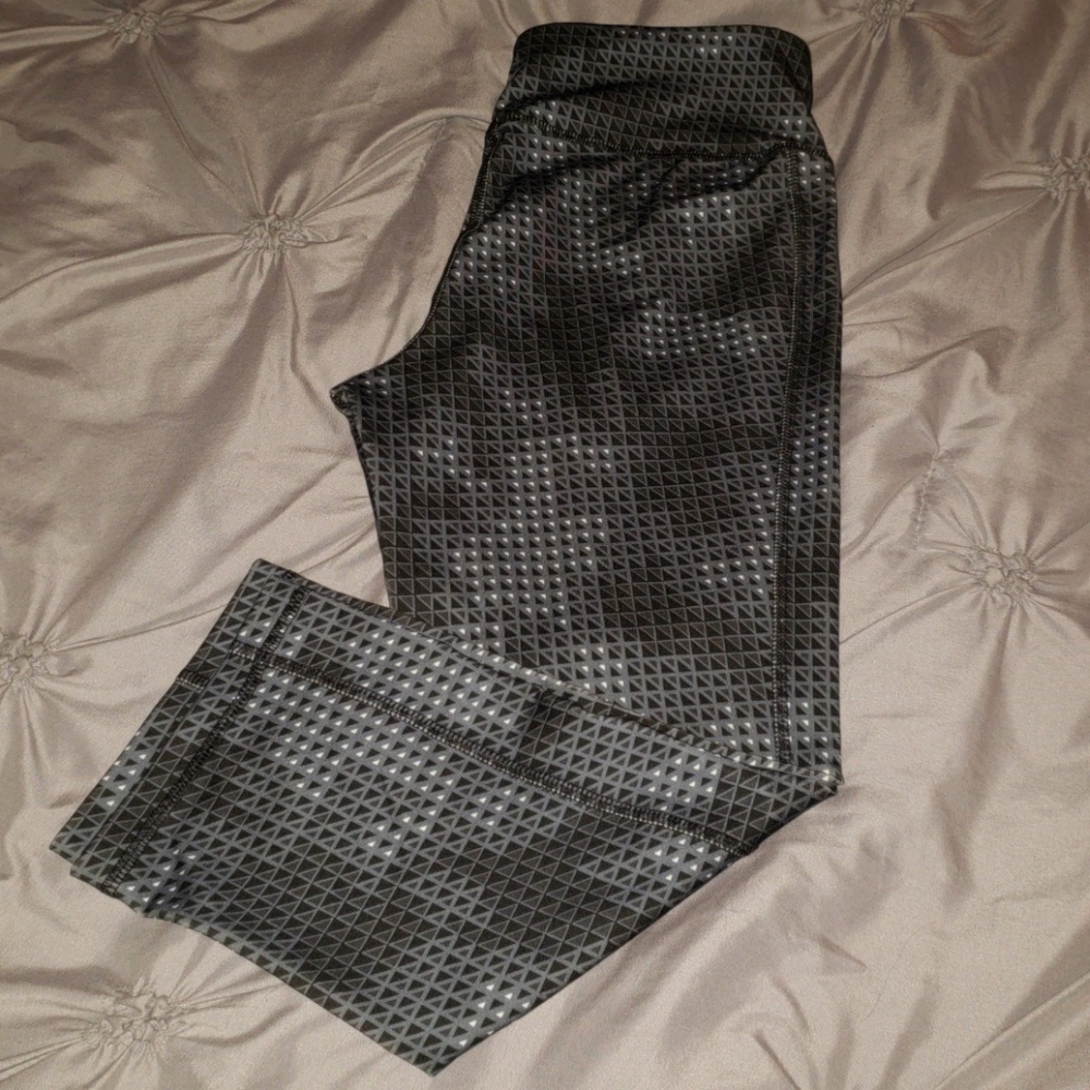 Old Navy Activewear Capris